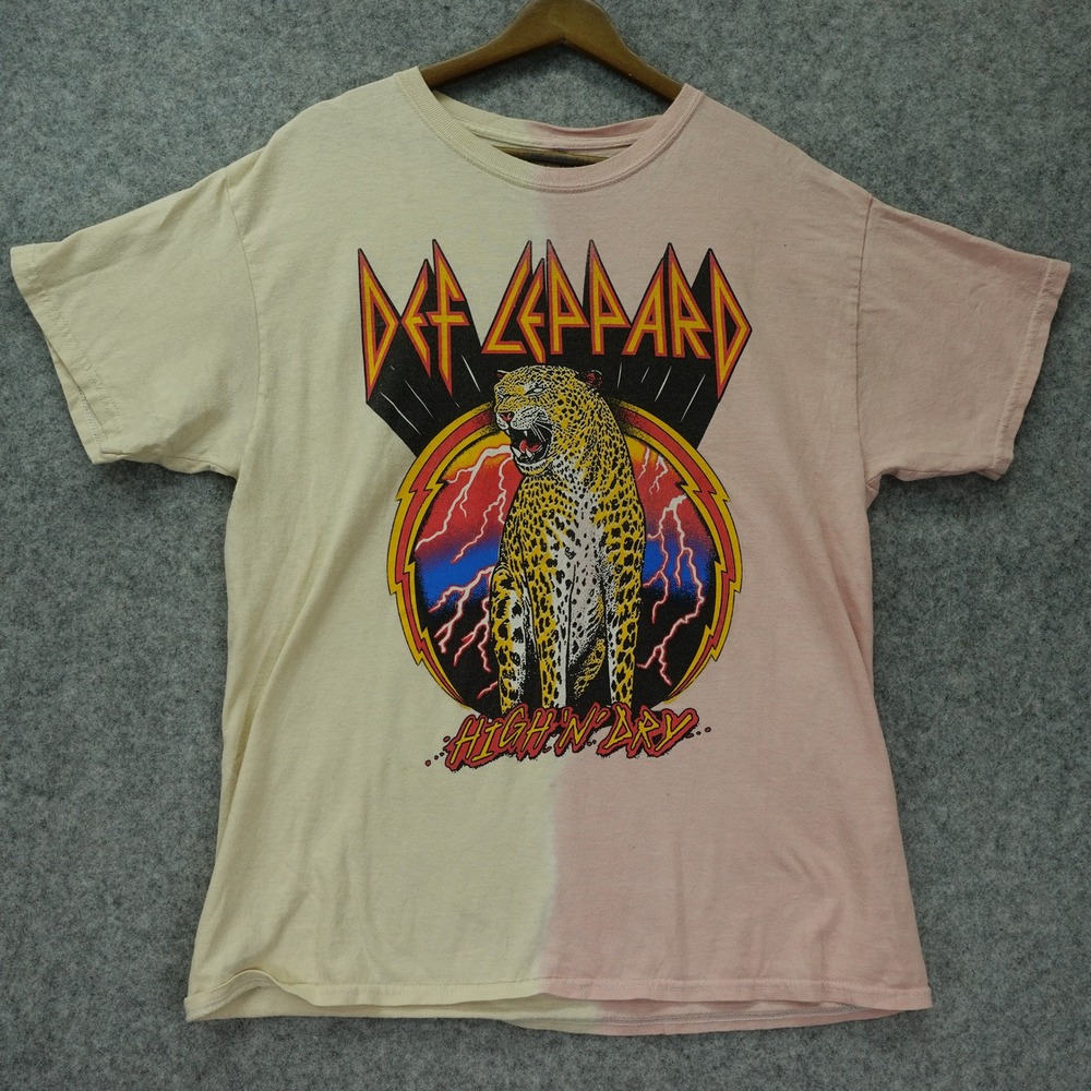 Def Leppard High N Dry T Shirt MEDIUM Split Dye Leopard Graphic Grunge Band Tee